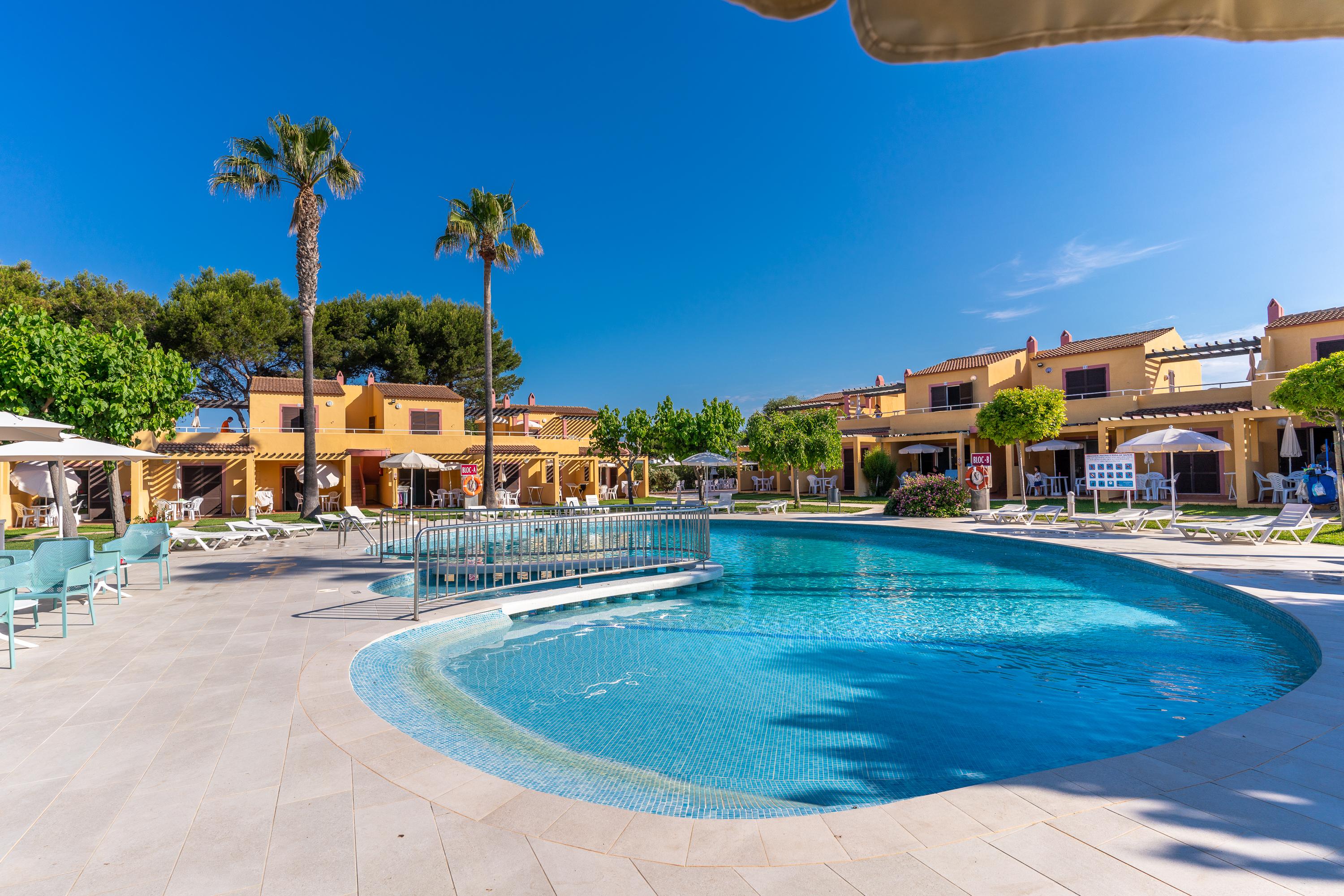 Apartamentos Ses Anneres Cala'N Blanes  Exterior photo